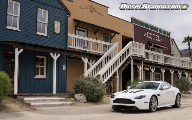 Aston Martin V12 Vantage S 2014 Widescreen Picture #138 Aston Martin V12 Vantage S 2014 Widescreen Picture #138